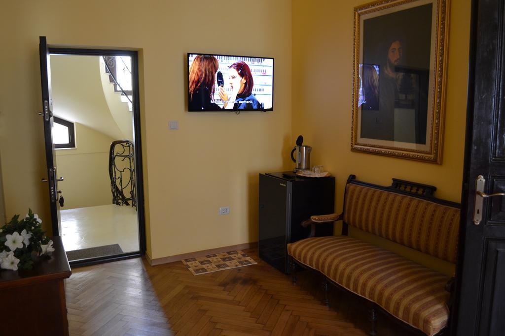 Casa Republicii Gasthof 3*