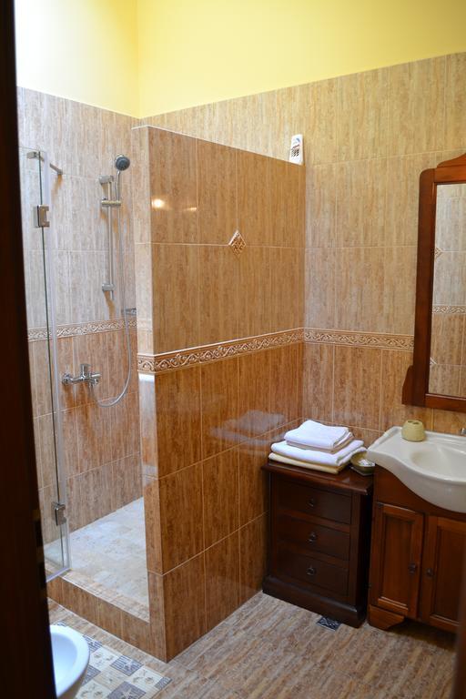 Casa Republicii Gasthof 3*