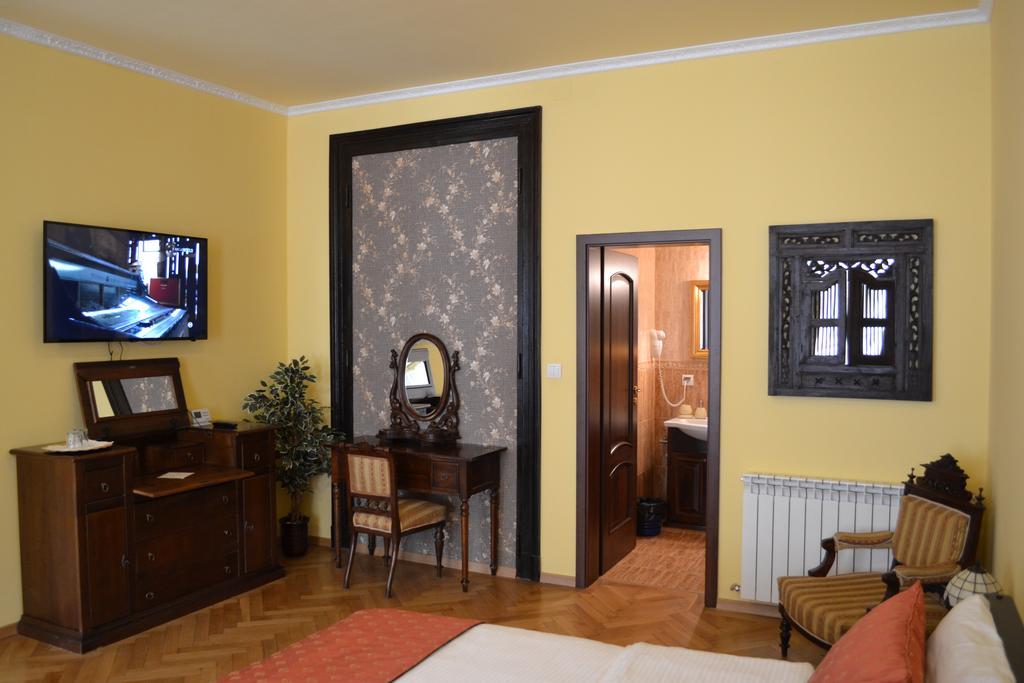 Casa Republicii 3* Brașov